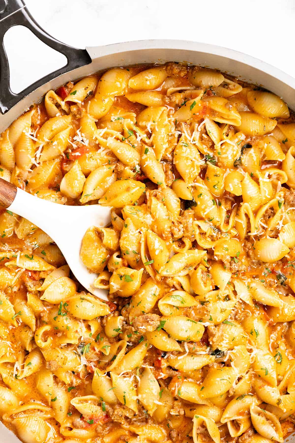 One-Pot Creamy Tomato Ground Beef Pasta: Easy Weeknight Comfort